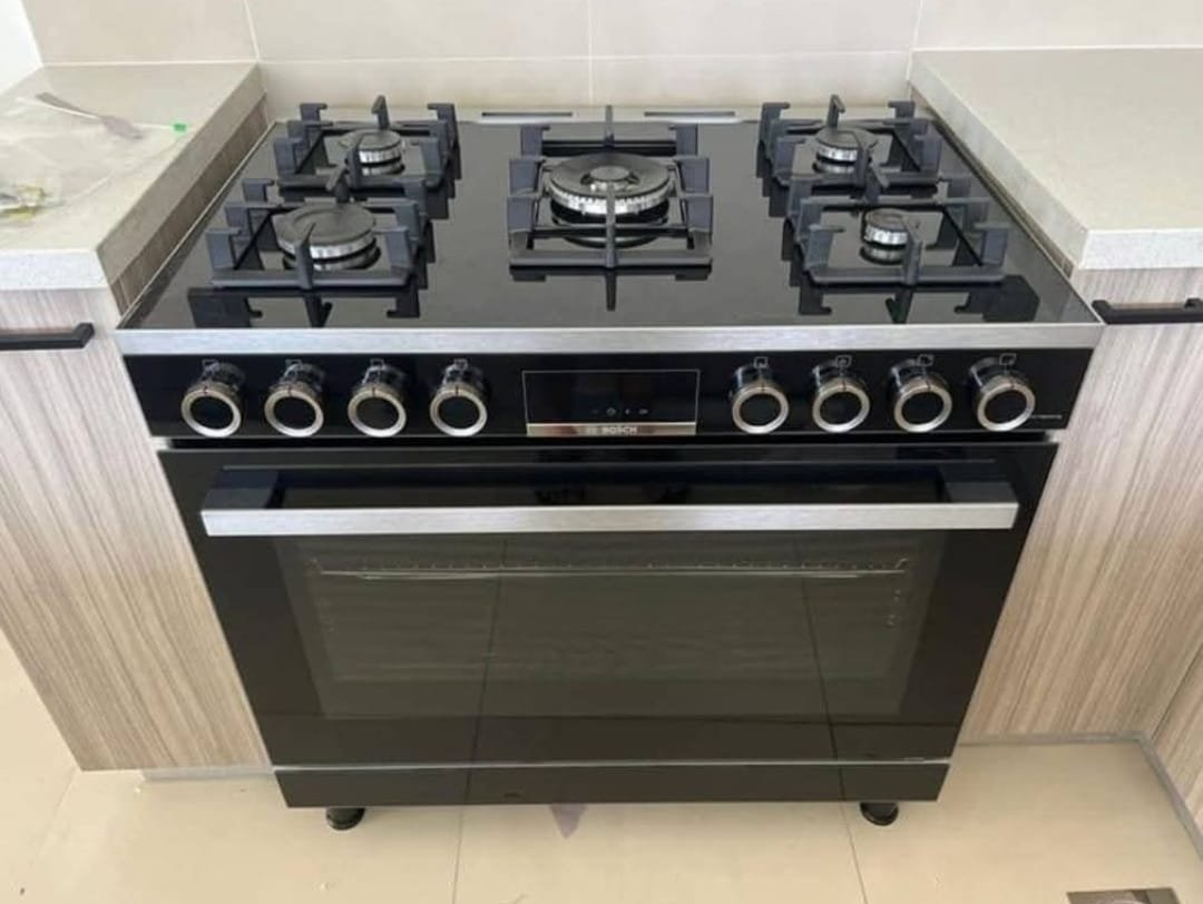 Bosch Full Gas Cooker 90x60cm, High Performance, Durable Build