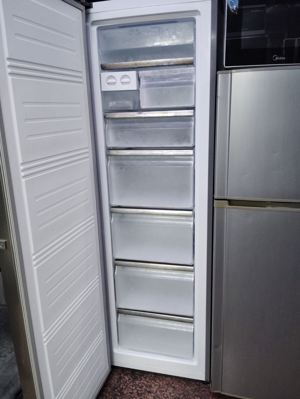 Hoover Standing Freezer No Frost – Reliable Storage, Easy Maintenance, Modern Features